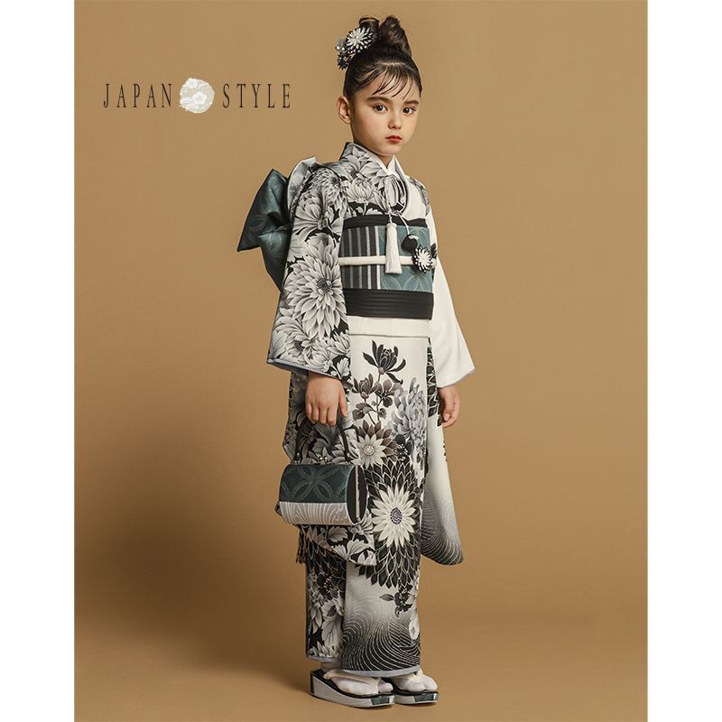 画像1: [2023年 JAPAN STYLE]「7歳女児絵羽着物（トータルセット / 単品）」 (1)