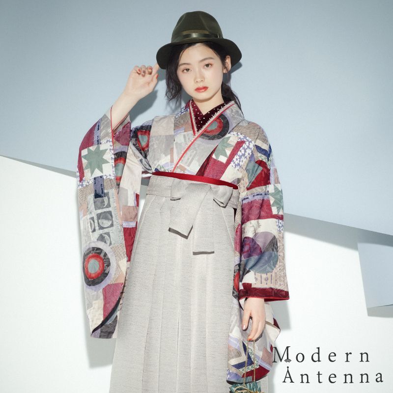画像1: [卒業衣装:2022年新作 ModernAntenna]「着物：MOVE（幾何学）紫」「袴：ツイード(アイボリー)」　 (1)